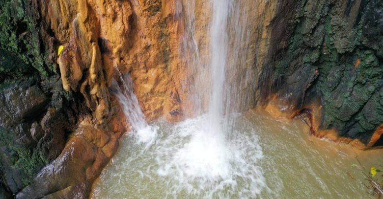 Golden Falls Waterfall