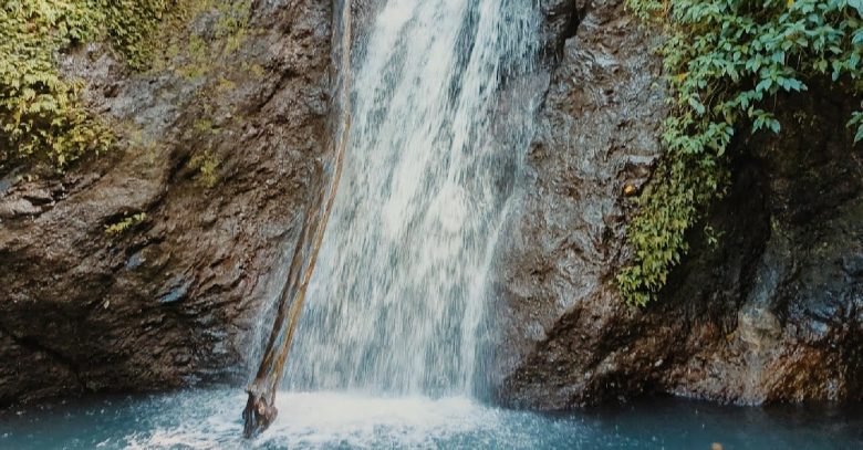 Hiking Trip To Fountain Bleu And Au Coin Waterfalls